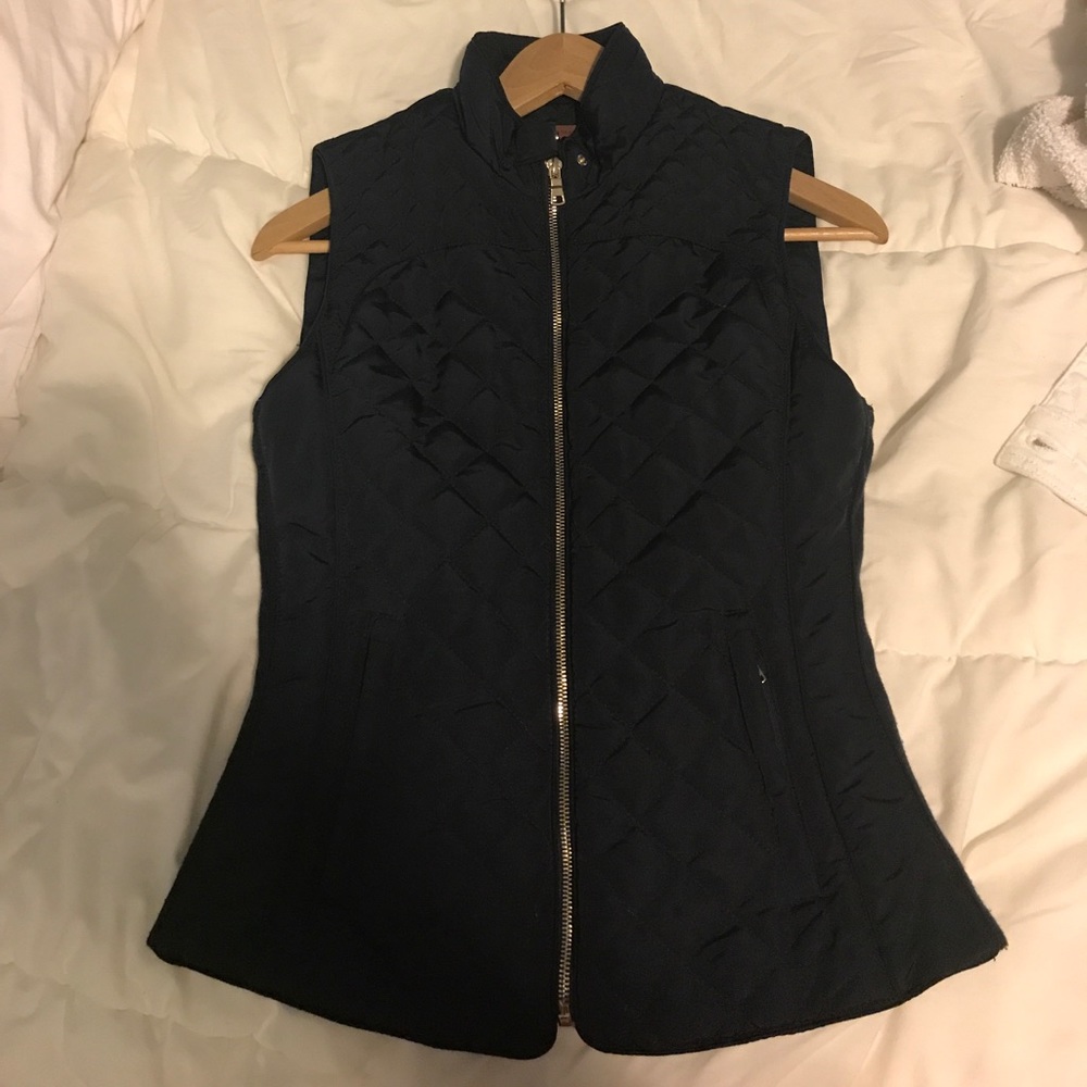 Zara navy vest