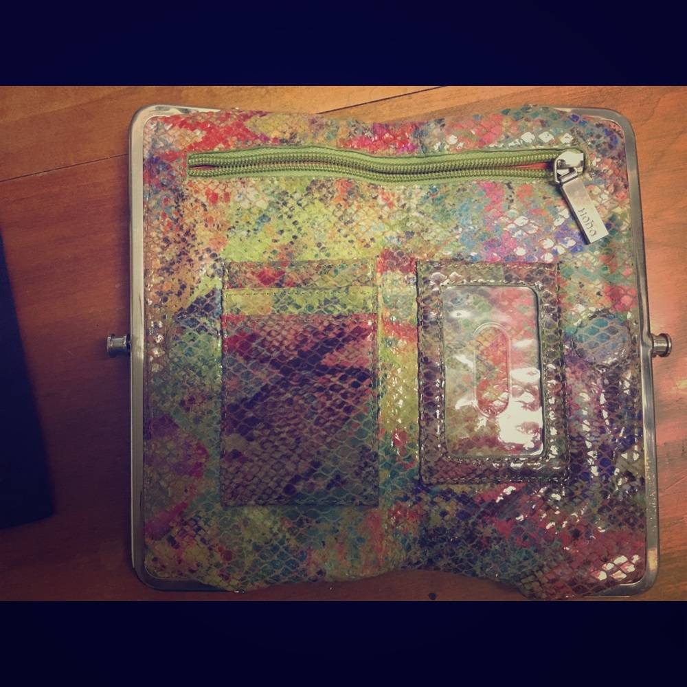 Hobo Lauren wallet limited edition textured
