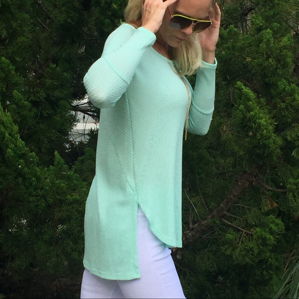 Mint green waffle knit top ๐บ๐ธ - Picture 3 of 8