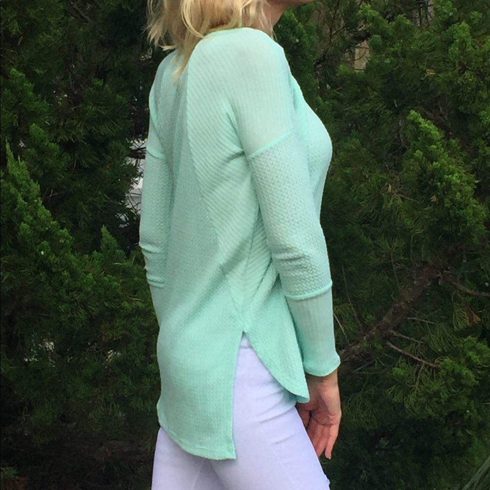Mint green waffle knit top ๐บ๐ธ - Picture 8 of 8