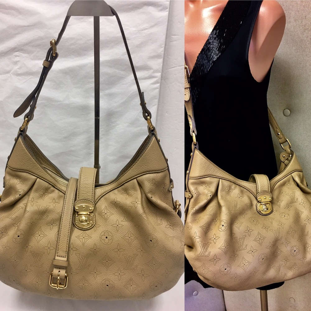 ♦️sold♦️LOUIS VUITTON Mahina XS Shoulder Crossbody