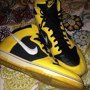 Nike high dunk yellow/black/white men's sneakers