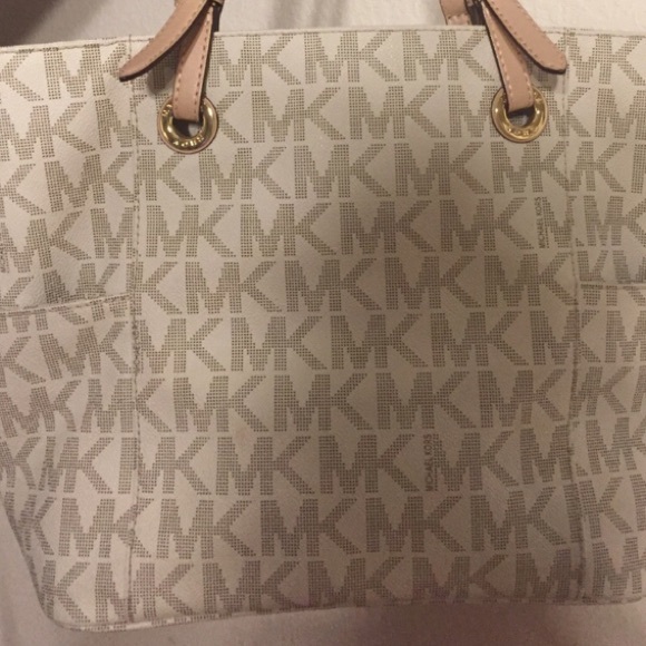 THE MK bag SOLD - Picture 2 of 4