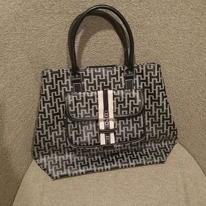 Tommy Hilfiger purse