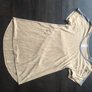 Lularoe classic tee
