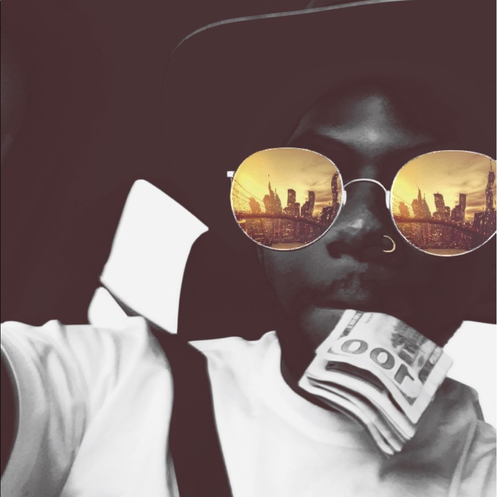 Meet your Posher, Ramon