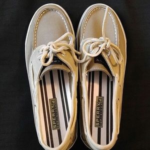 Sperry's 8.5 Canvas Boat Shoe
