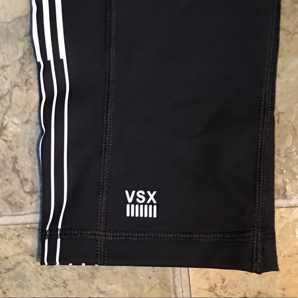 NEW! VICTORIA'S SECRET KNOCKOUT CROP SPORT PANT - Picture 7 of 8
