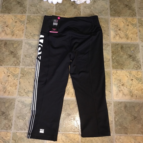 NEW! VICTORIA'S SECRET KNOCKOUT CROP SPORT PANT - Picture 3 of 8