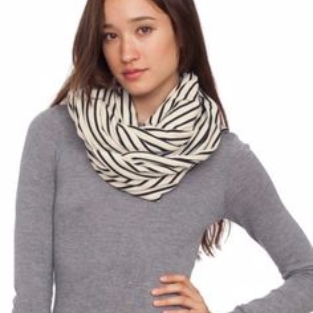 Unisex Striped Circle Scarf