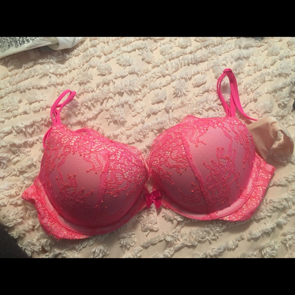Victoria Secret Very Sexy Push Up 34c