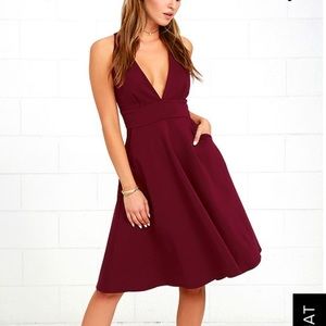 NWOT Lulus Finesse Burgundy Midi Dress