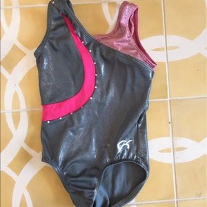 GK leotard