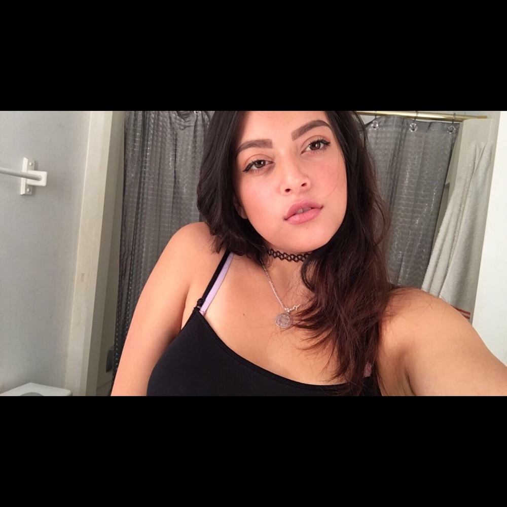 Meet your Posher, Evelyn