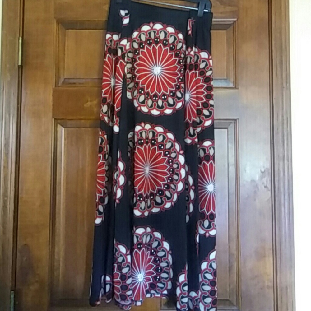 A-Line Skirt 92% Poly 8% Span