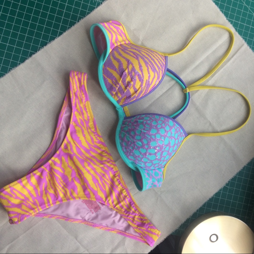 Victoria's Secret push up bikini w/ cheeky bottom