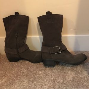 Boots