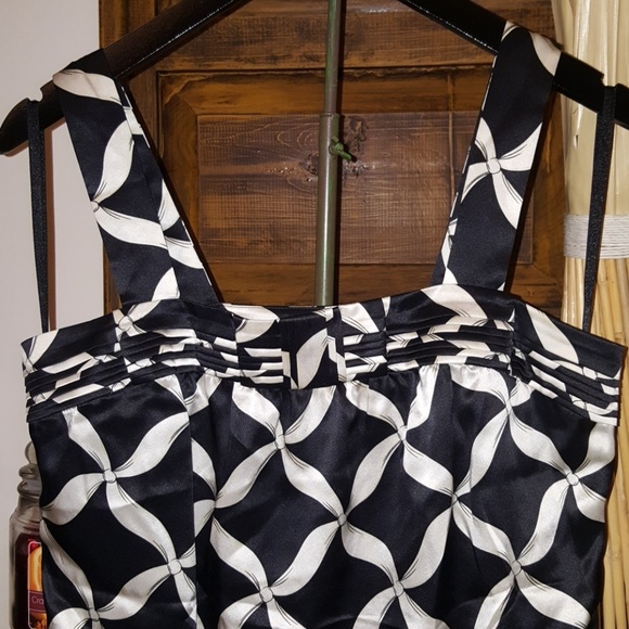 Gorgeous silk WHBM Cami - Picture 3 of 8