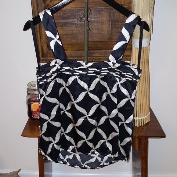 Gorgeous silk WHBM Cami - Picture 4 of 8