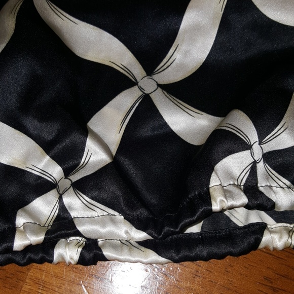 Gorgeous silk WHBM Cami - Picture 8 of 8