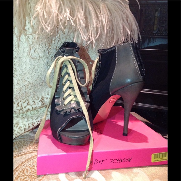 Betsey Johnson lace up peep toe booties - Picture 3 of 5