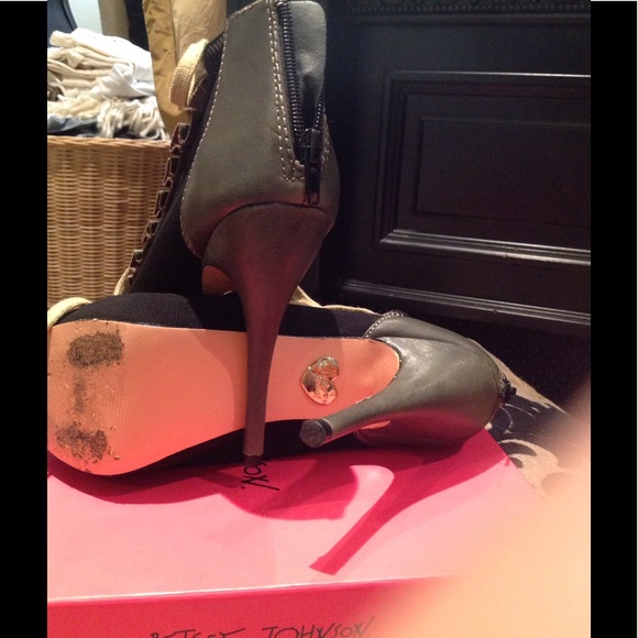 Betsey Johnson lace up peep toe booties - Picture 5 of 5