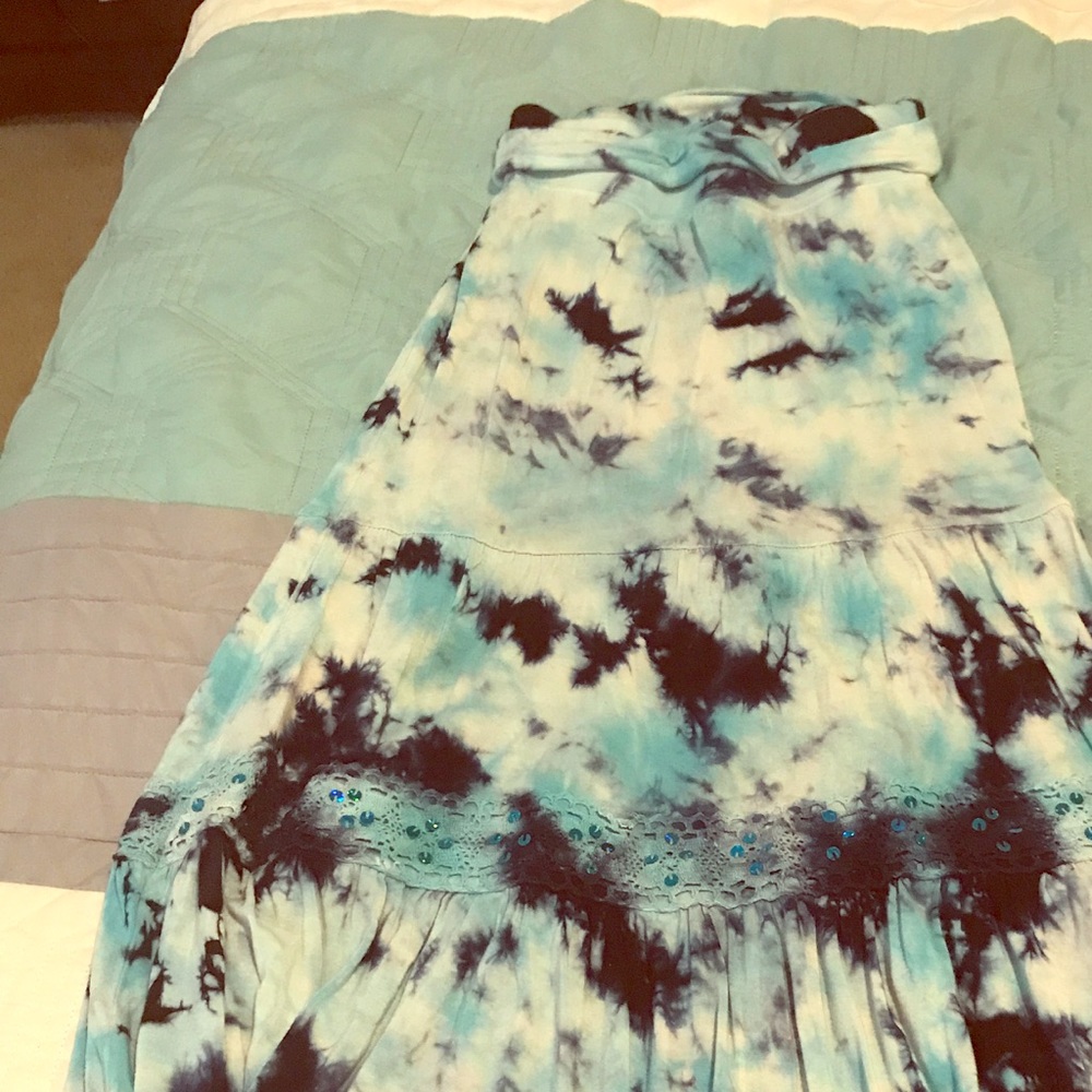 Size 8 girls justice maxi skirt