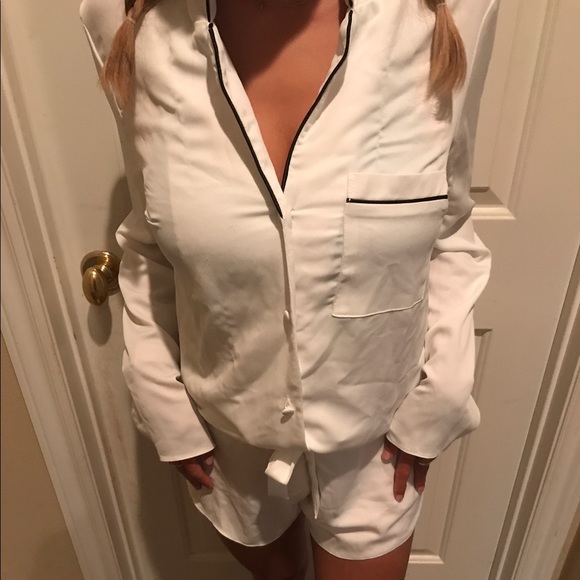 White pajamas with navy piping - Picture 2 of 6
