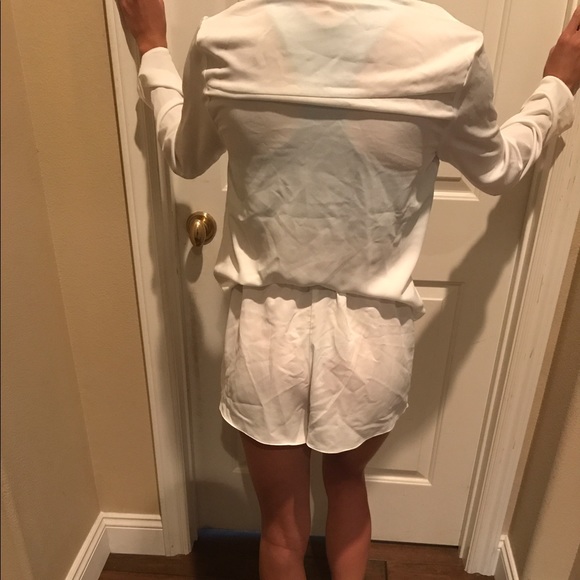 White pajamas with navy piping - Picture 4 of 6