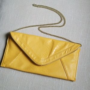Steve Madden Clutch