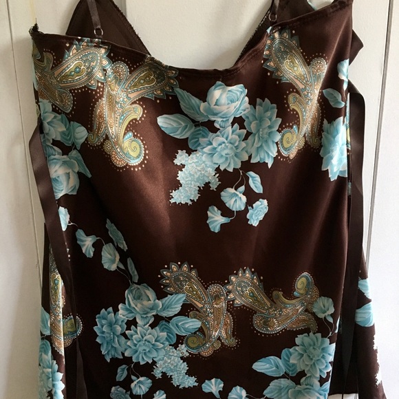 NBW Cache Silky Top - Size Medium! - Picture 2 of 5