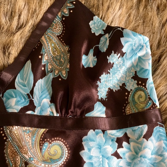 NBW Cache Silky Top - Size Medium! - Picture 5 of 5