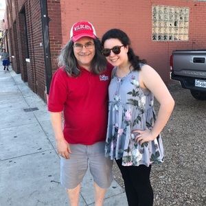 Meet your Posher, Alicia