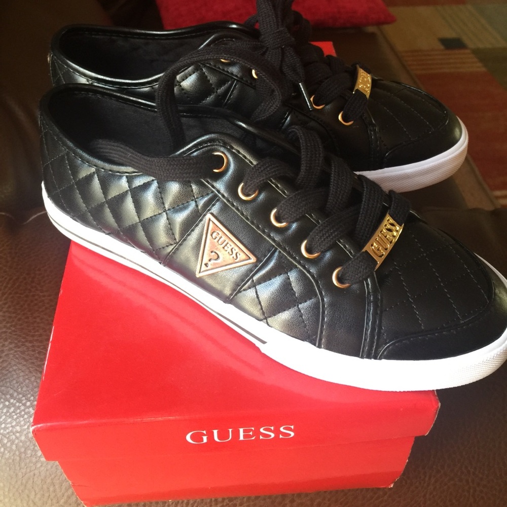 Guess tennis shoes