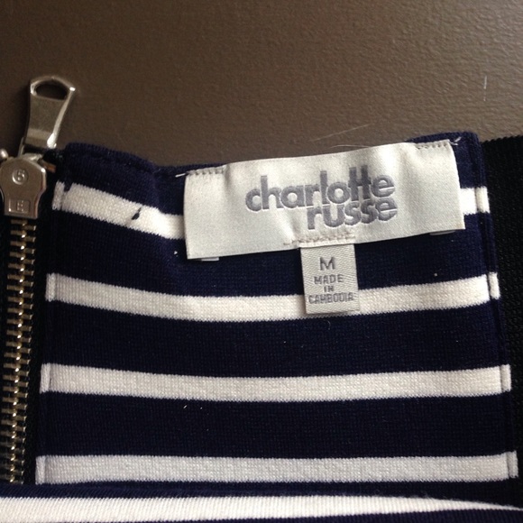 Skirt - Picture 2 of 3