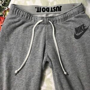 Nike Just Do It sweatpants