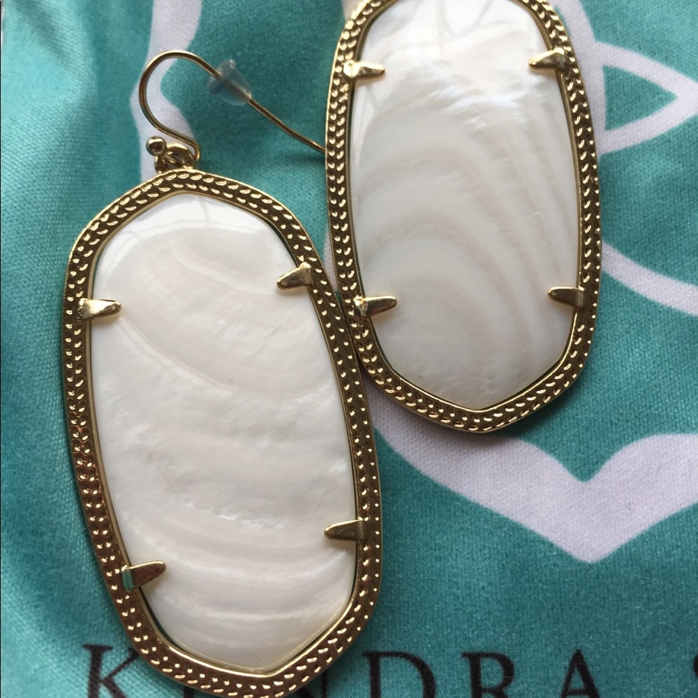 Kendra Scott Danielle Earrings