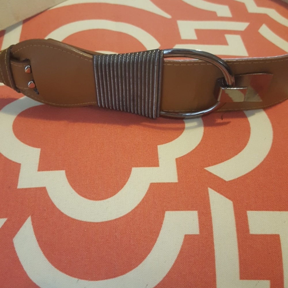Unique tan belt