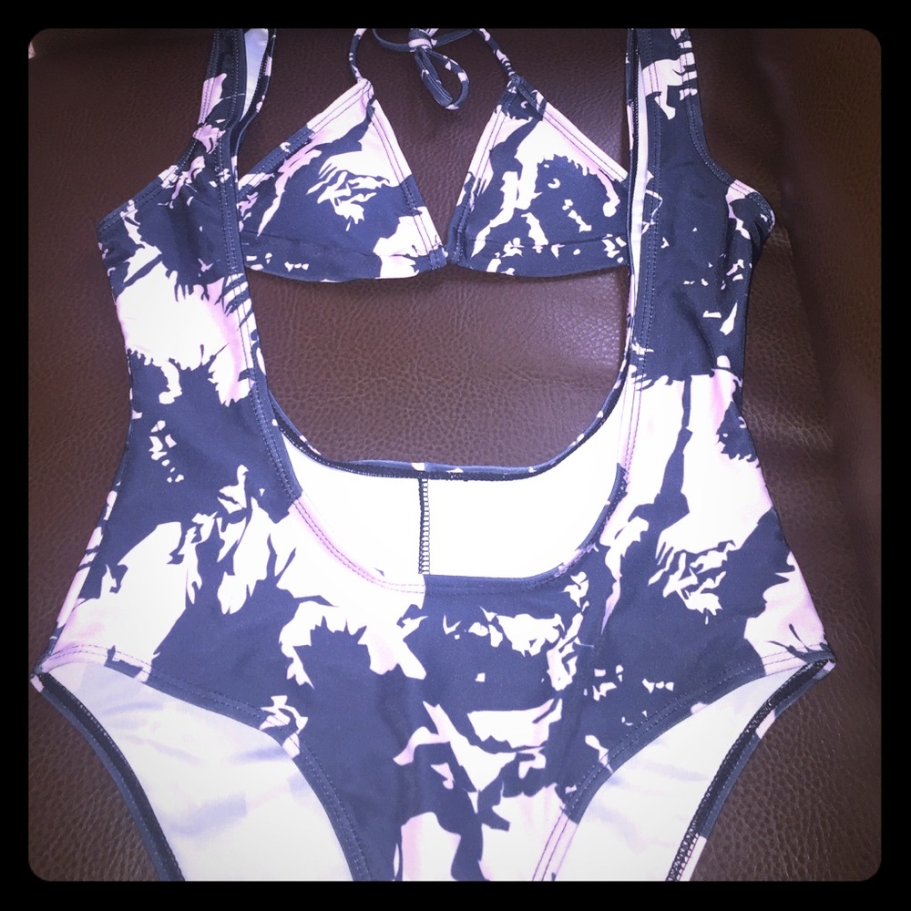2Pc swim suit