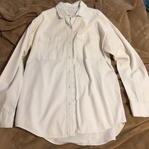 ⚠️donating 10/1⚠️ Slouchy boyfriend button up