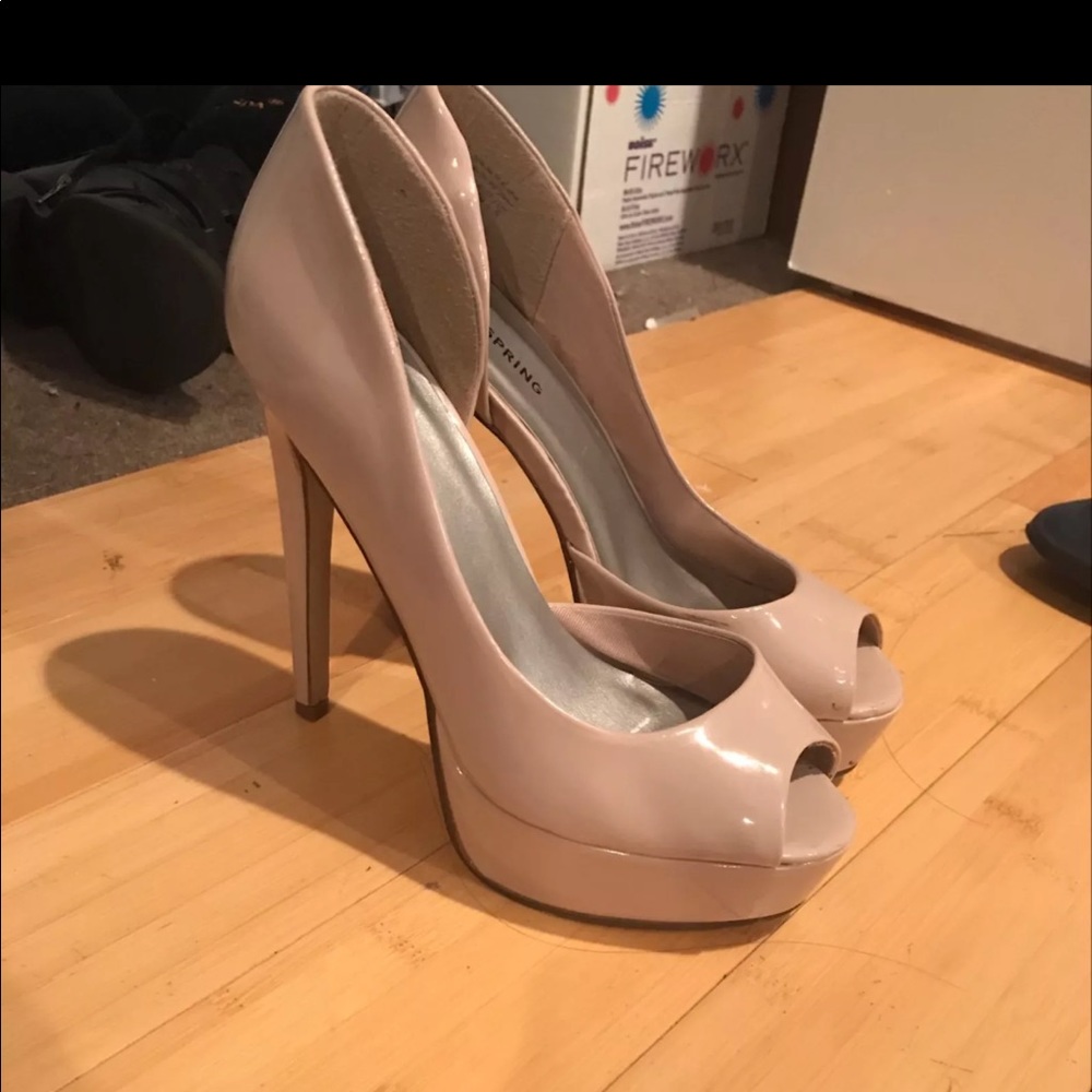 Beige Pumps