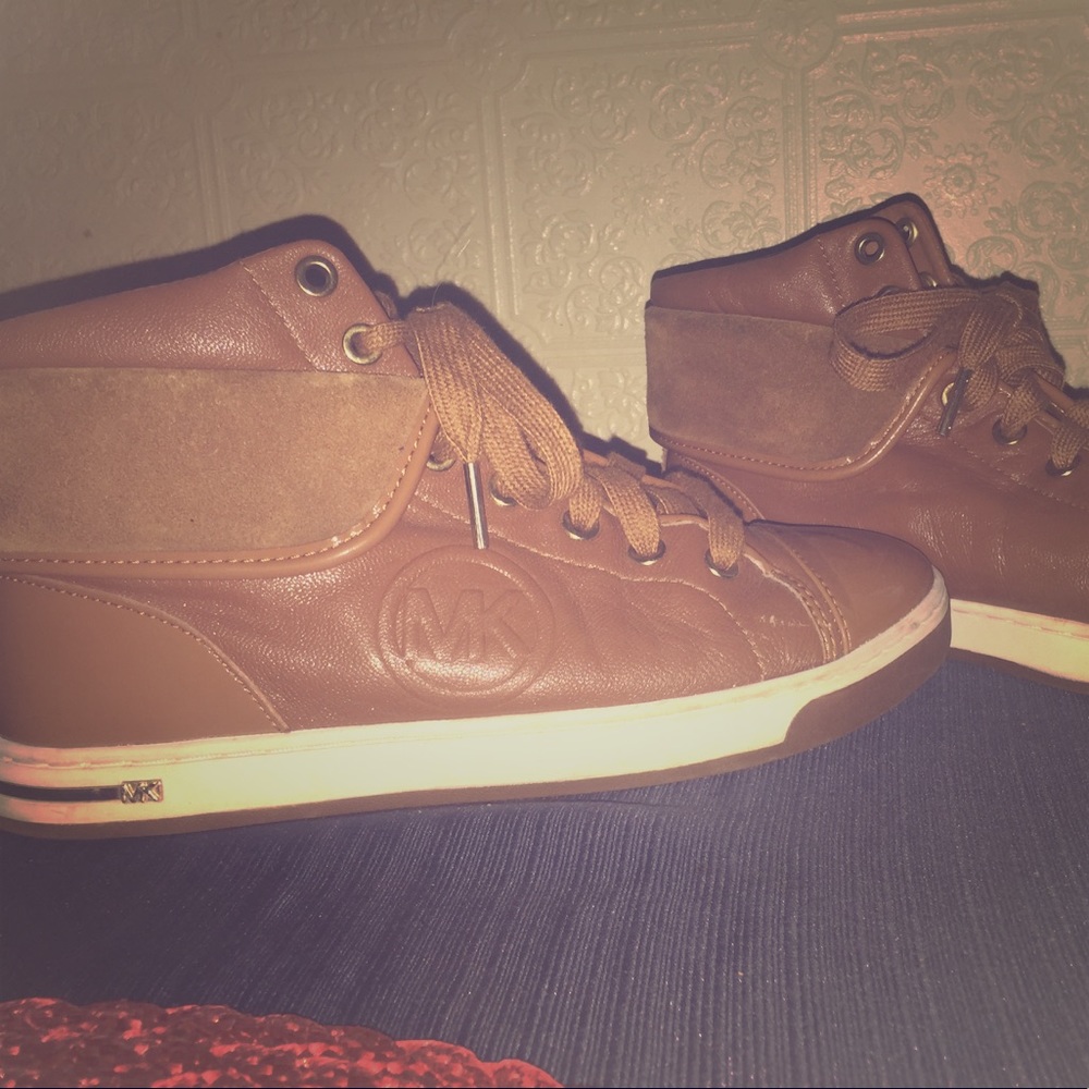 MICHAEL KORS LEATHER SNEAKERS