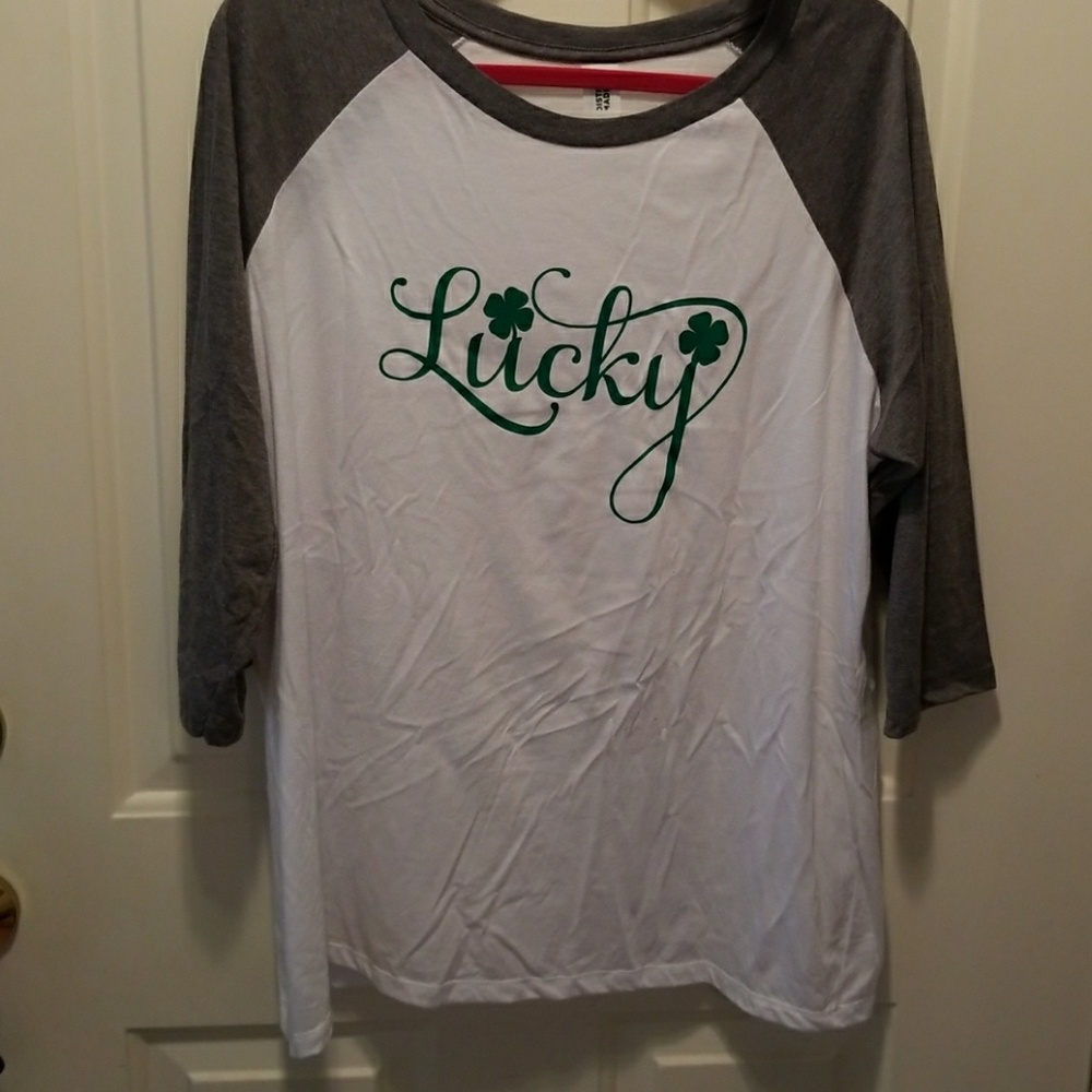🍀🍀 St. Patrick's Day shirt!! XXL