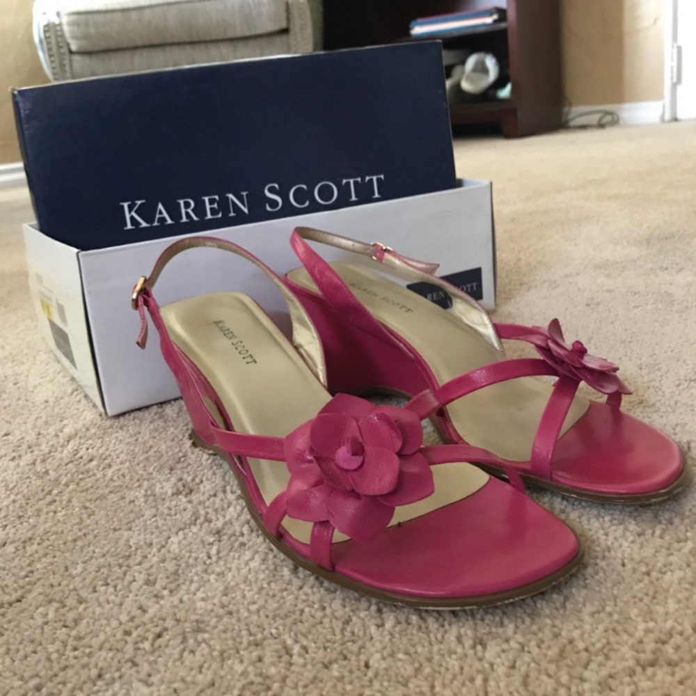 Karen Scott Heels