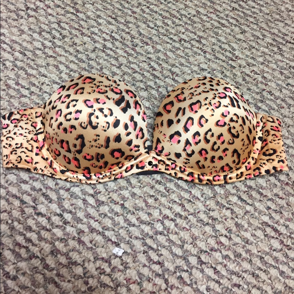 Barely worn Victoria's Secret bra