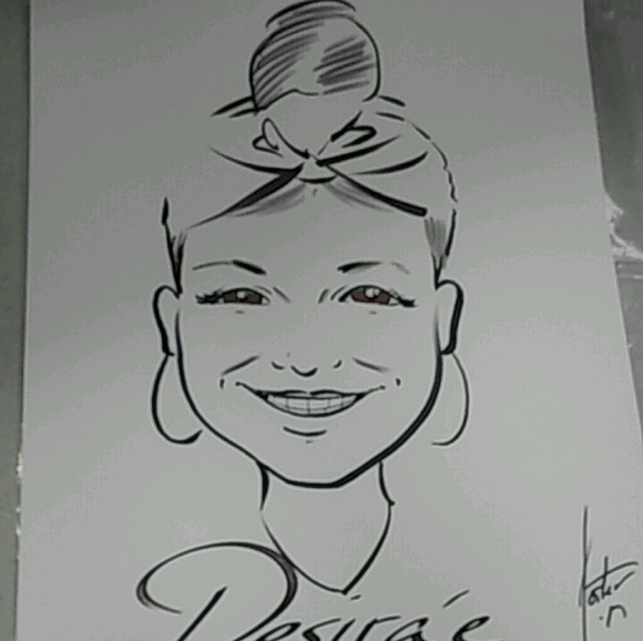 Meet your Posher, Desirae - Picture 1 of 1