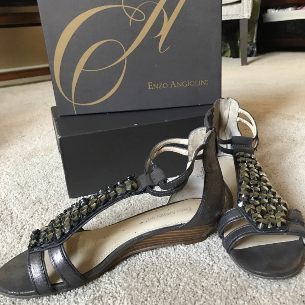 Enzo Angiolini