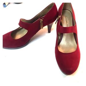 NWOT red/maroon suede & patent Bandolino heels