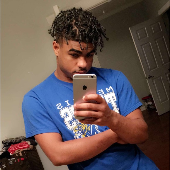 Meet your Posher, Collin - Picture 1 of 1