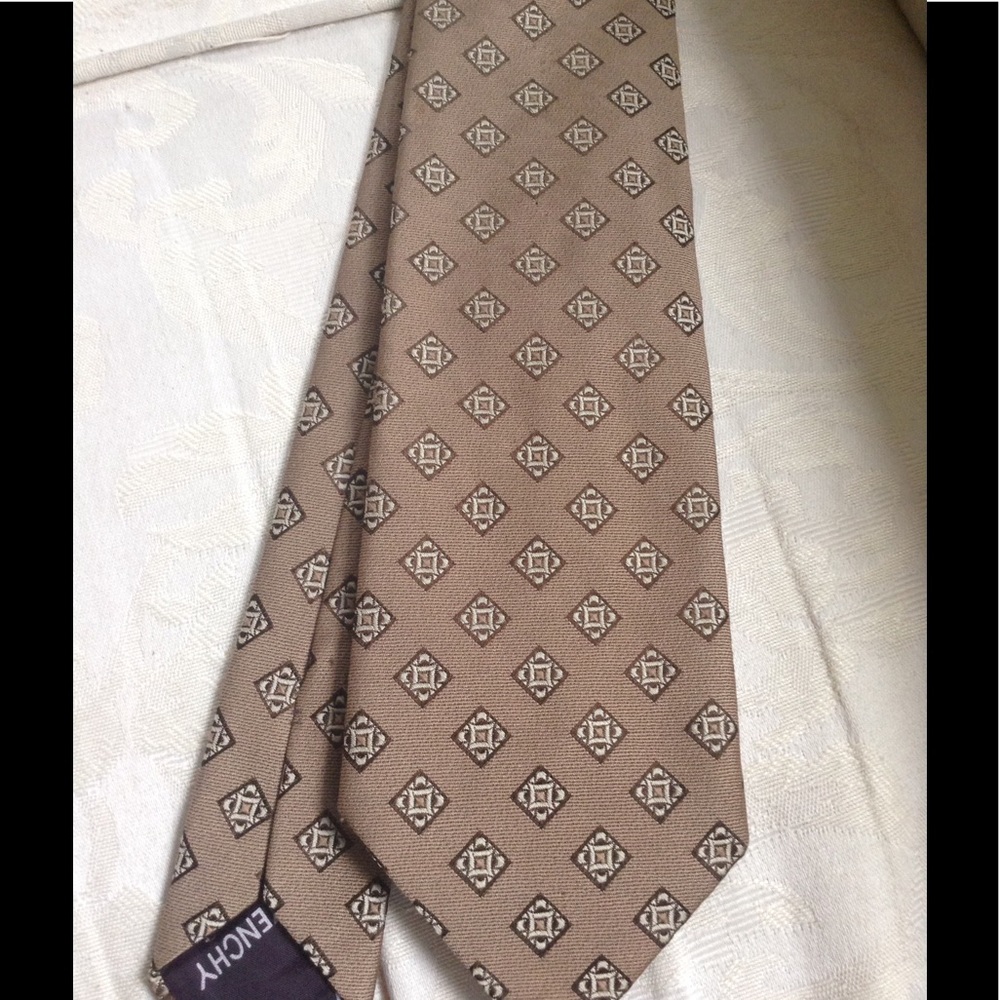 Givenchy tie